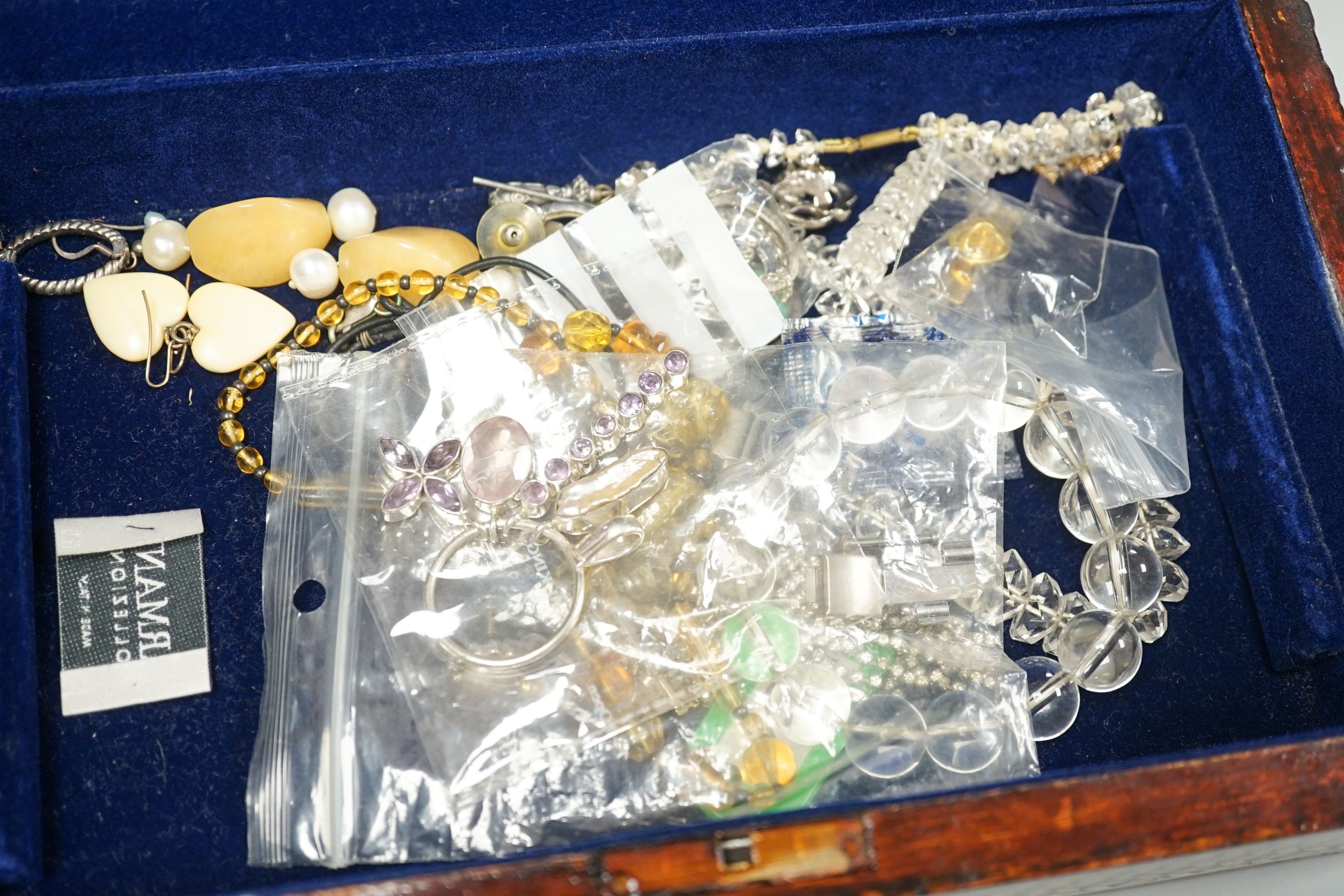 A quantity of mixed mainly costume jewellery including 925, marcasite set and necklaces including freshwater pearl and malachite.